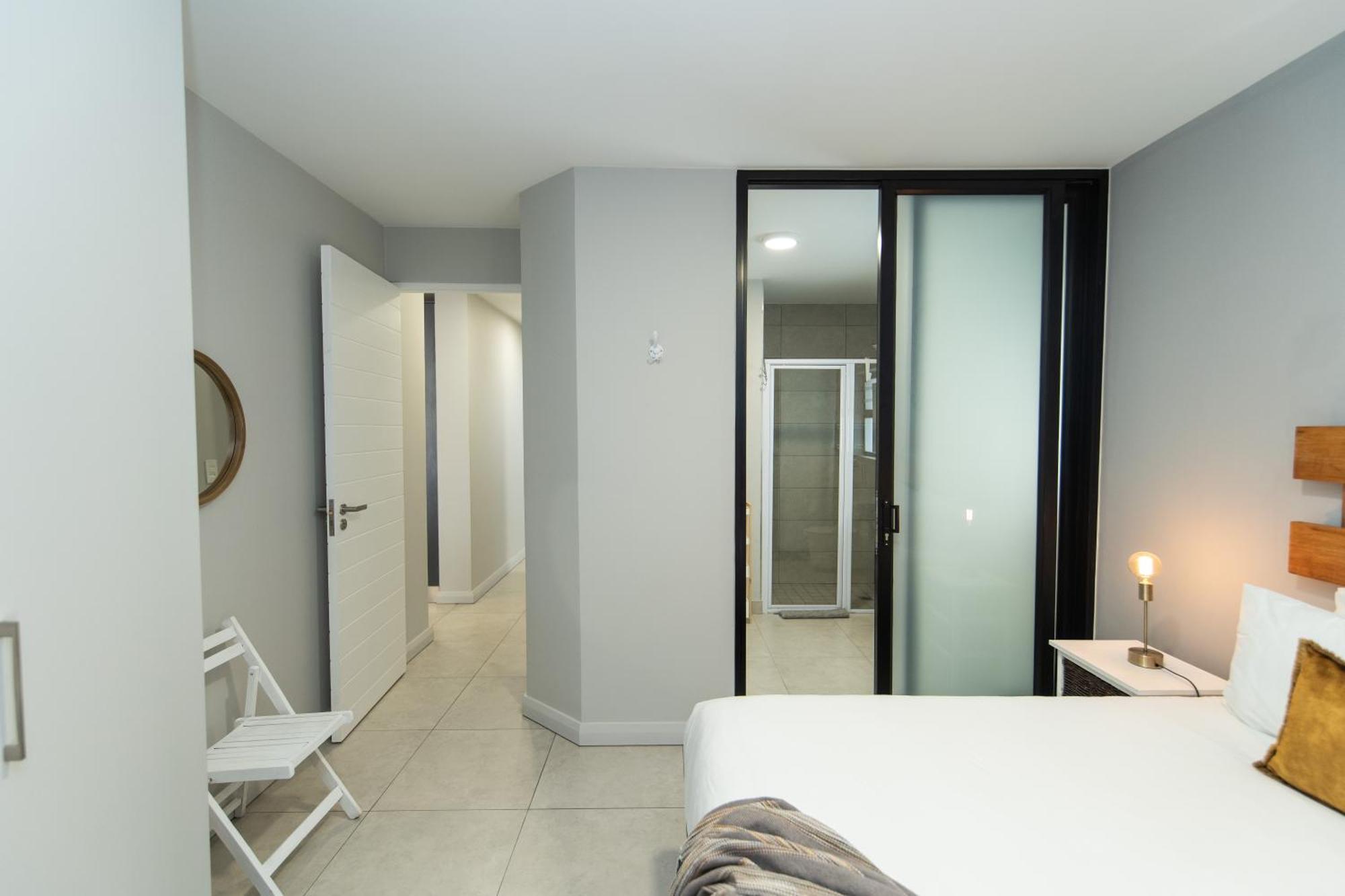 Cozy Modern Apartment At Bellamare Port Elizabeth Bagian luar foto