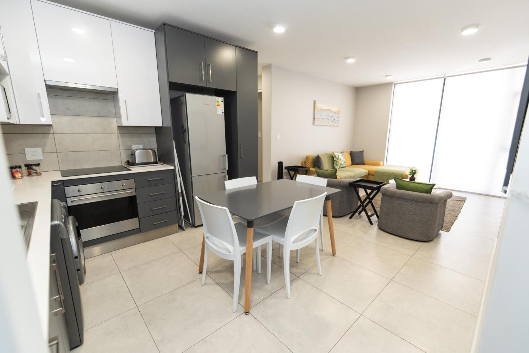 Cozy Modern Apartment At Bellamare Port Elizabeth Bagian luar foto