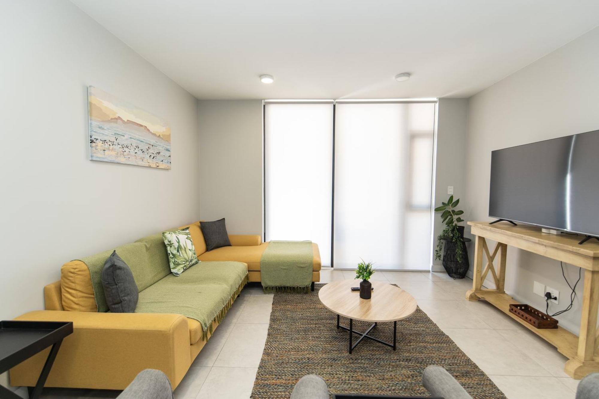 Cozy Modern Apartment At Bellamare Port Elizabeth Bagian luar foto